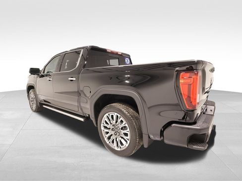 Used 2026 GMC Sierra 1500 Denali Ultimate AWD/4WD image 2