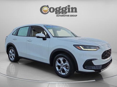 Used 2024 Honda HR-V LX image 7