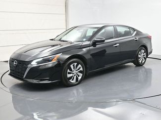 Used 2024 Nissan Altima 2.5 S FWD video 1