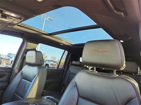 Certified 2024 Chevrolet Suburban High Country image 18