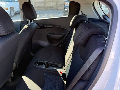 Used 2022 Chevrolet Spark LT image 18