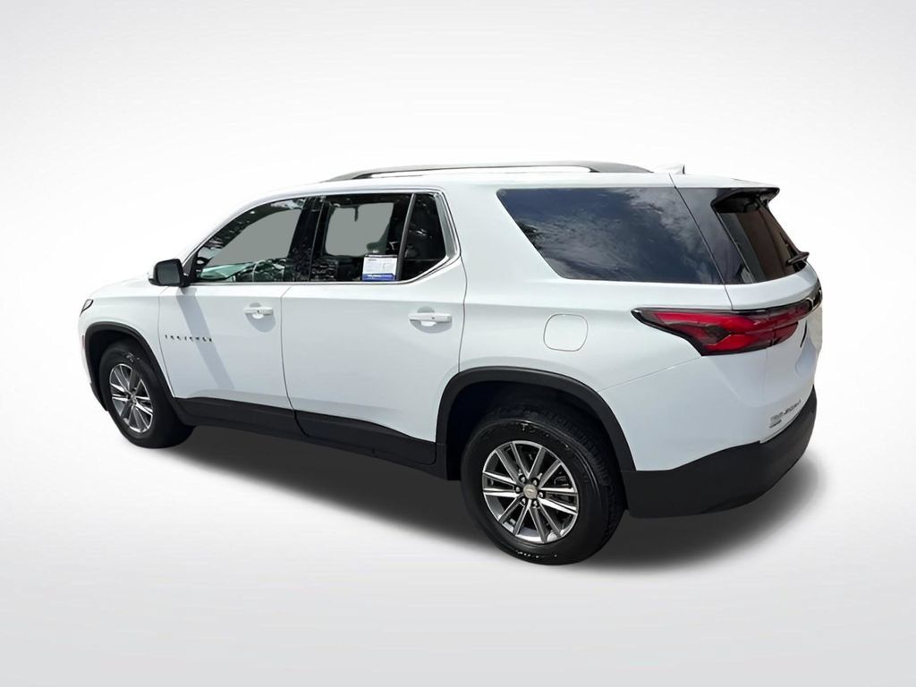 Used 2024 Chevrolet Traverse LT w/ LPO, Cargo Package AWD/4WD image 10