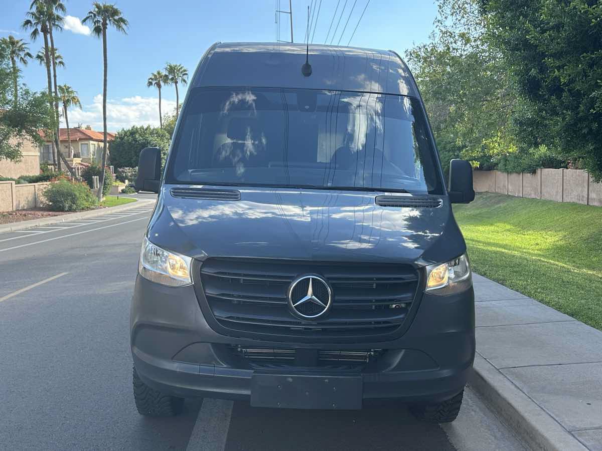Used 2019 Mercedes-Benz Sprinter 144 image 3