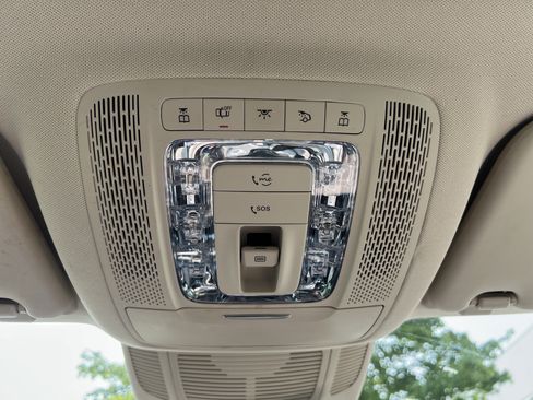 Used 2020 Mercedes-Benz GLS 450 4MATIC image 28
