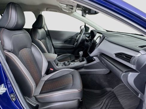 Used 2024 Subaru Crosstrek 2.5i Limited w/ Crosstrek Mirror Package AWD/4WD image 26