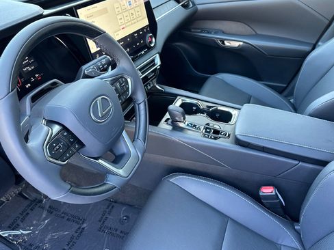 New 2026 Lexus RX 350 AWD image 4