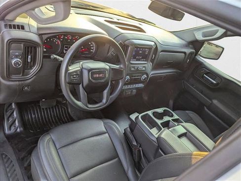 Used 2024 GMC Sierra 1500 Pro w/ Convenience Package image 10