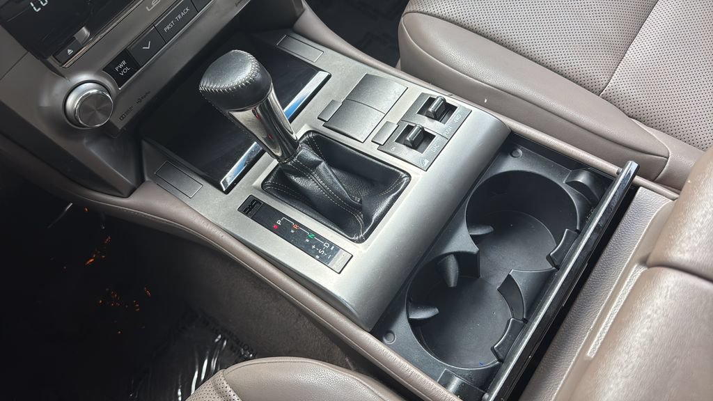 Used 2019 Lexus GX 460 w/ Navigation Package AWD/4WD image 29