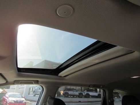 Used 2025 Honda CR-V EX image 22