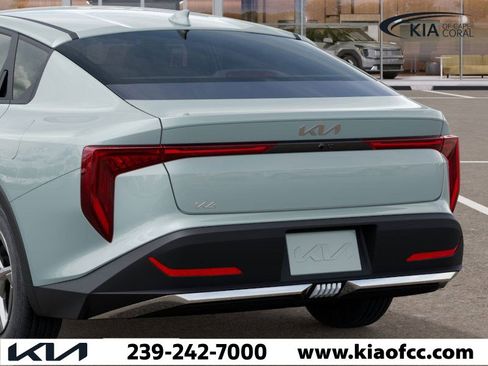 New 2026 Kia K4 LXS image 13