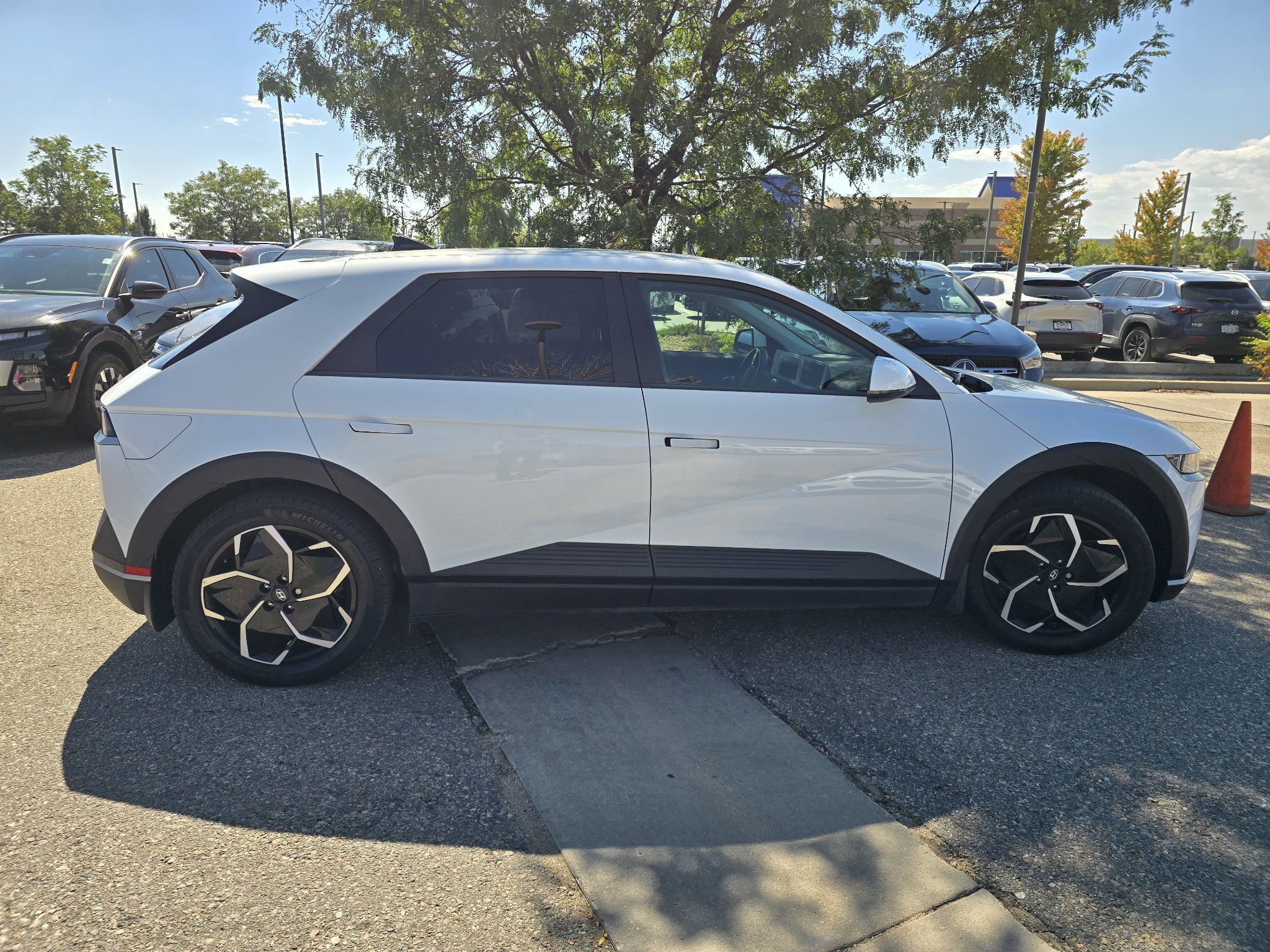 Used 2024 Hyundai Ioniq 5 SEL AWD/4WD image 18