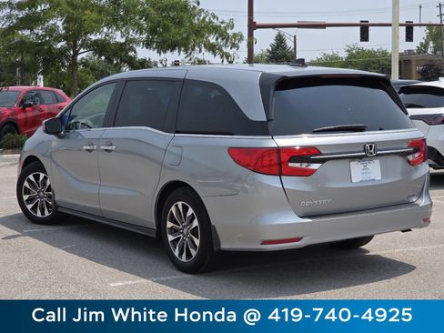 Used 2024 Honda Odyssey EX-L image 11