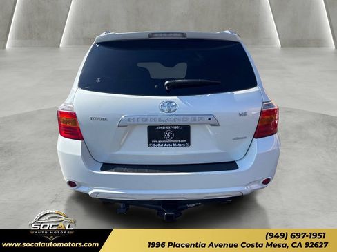 Used 2009 Toyota Highlander Limited AWD/4WD image 4
