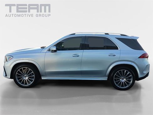 Used 2024 Mercedes-Benz GLE 450 4MATIC image 4