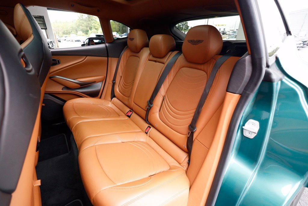 Used 2022 Aston Martin DBX AWD/4WD image 49
