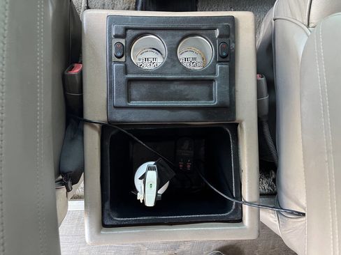 Used 2012 Chevrolet Express 1500 image 54