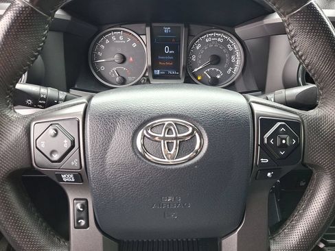 Used 2017 Toyota Tacoma TRD Sport w/ Premium & Technology Package AWD/4WD image 23