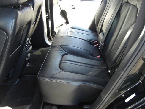 Used 2015 Lincoln MKX AWD 4dr w/ Equipment Group 102A image 18