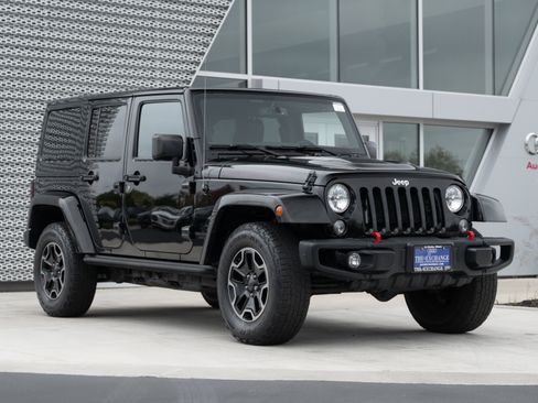 Used 2016 Jeep Wrangler Unlimited Rubicon image 1