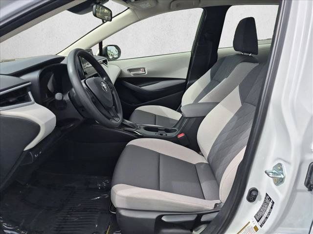 Certified 2026 Toyota Corolla LE w/ LE Premium Package FWD image 16