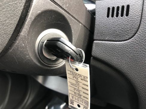 Used 2012 Ford Fusion SE image 25