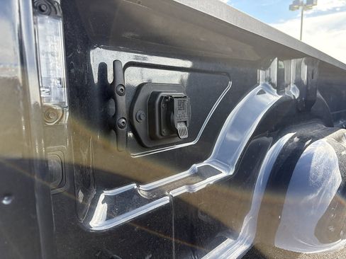 Used 2019 RAM 3500 Laramie AWD/4WD image 8