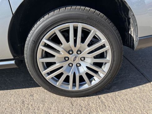 Used 2024 Ford Expedition Max Limited RWD image 11