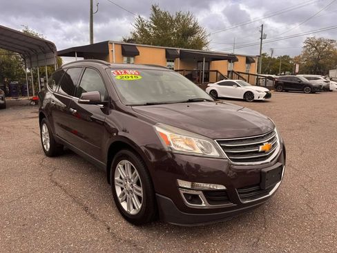 Used 2015 Chevrolet Traverse LT w/ Style and Technology Package AWD/4WD image 10