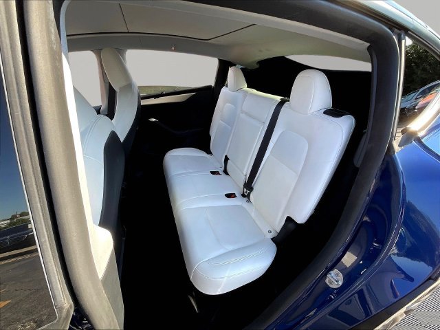 Used 2024 Tesla Model Y Long Range RWD image 24