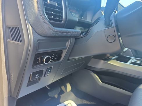 Certified 2025 Ford F150 Lightning Lariat image 25