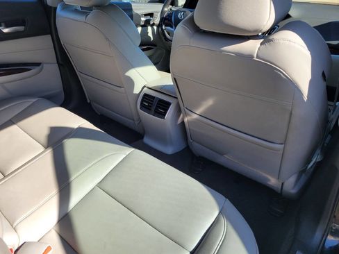 Used 2016 Acura TLX FWD image 30