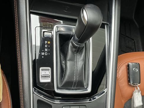 Certified 2024 MAZDA CX-5 Carbon Edition AWD/4WD image 23
