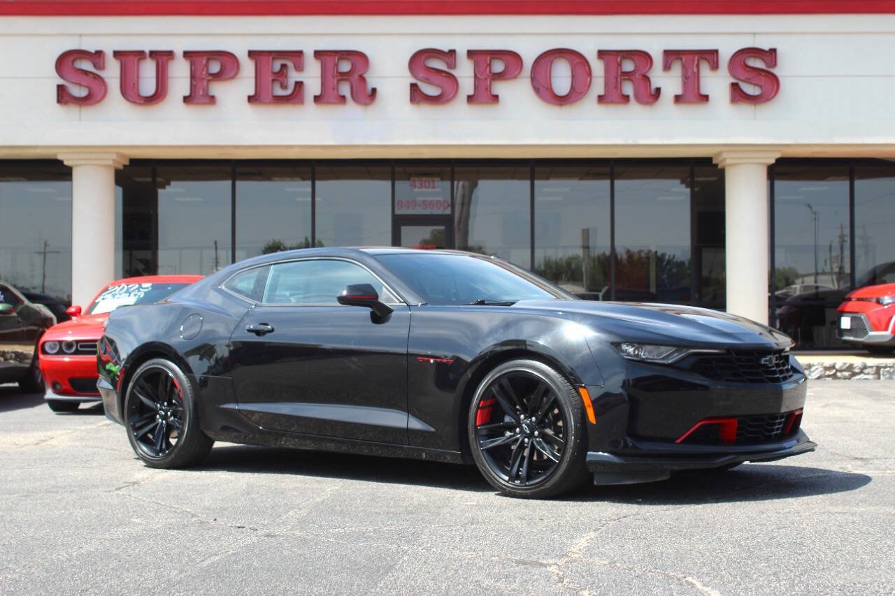 Used 2020 Chevrolet Camaro LT w/ Redline Edition RWD image 1