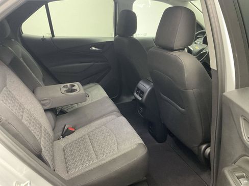 Used 2022 Chevrolet Equinox LT FWD image 28
