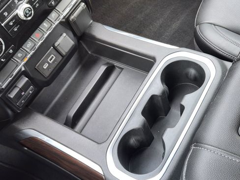 Used 2019 GMC Sierra 1500 SLT RWD image 15