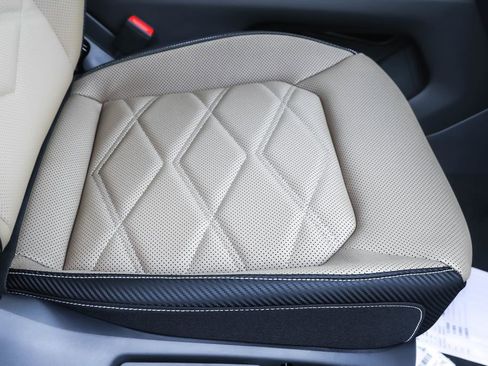 New 2026 Volkswagen Atlas Cross Sport SE image 42