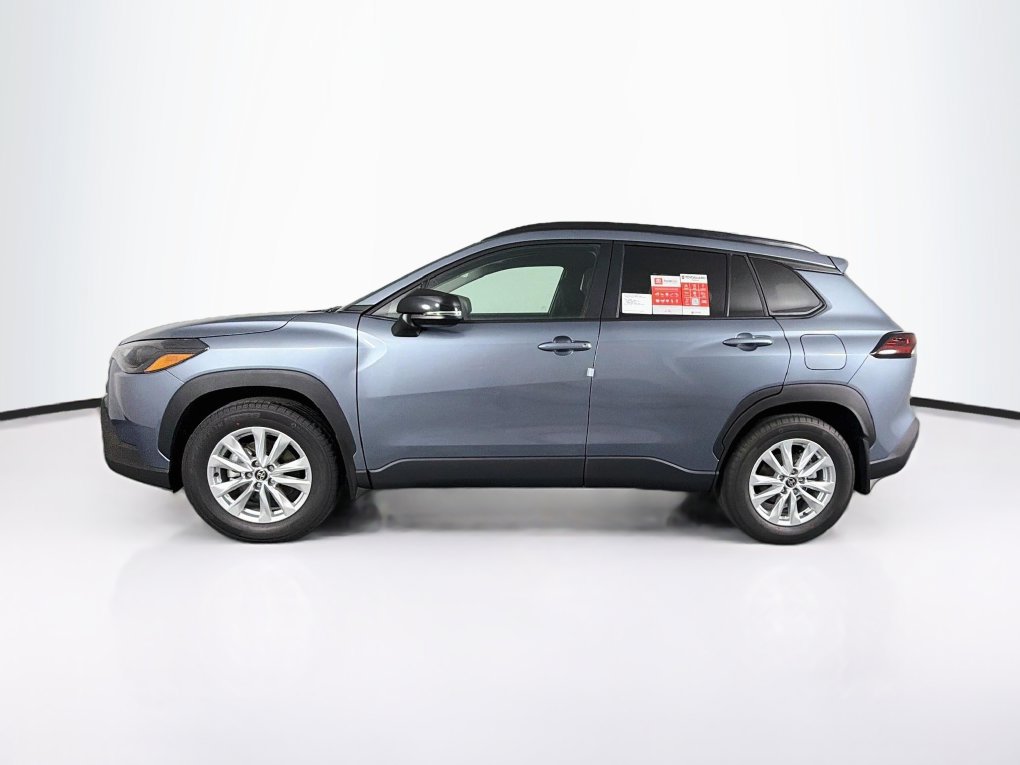 New 2026 Toyota Corolla Cross LE FWD image 5