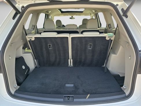 Used 2022 Volkswagen Atlas SE w/ Panoramic Sunroof Package AWD/4WD image 29