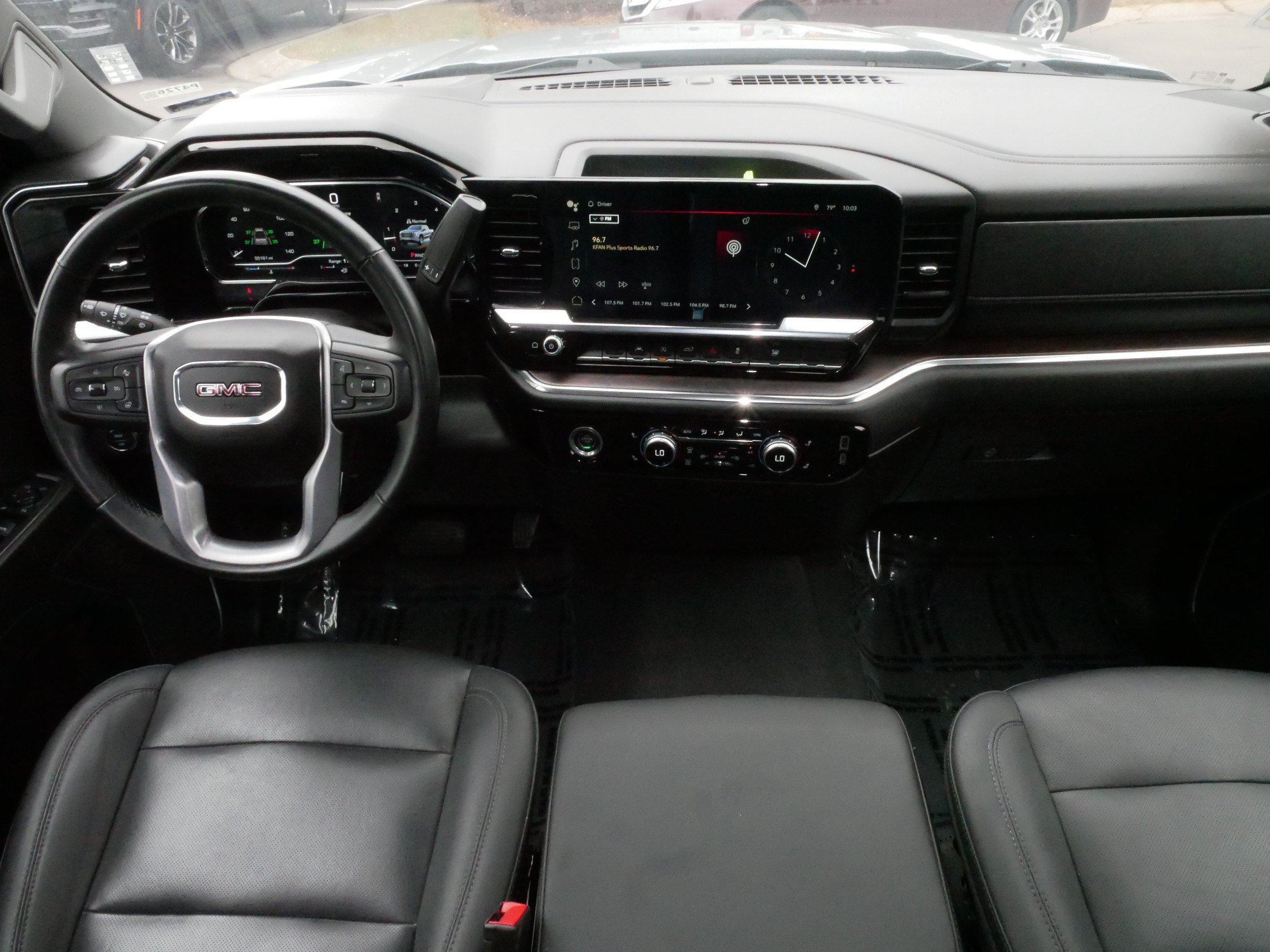 Used 2024 GMC Sierra 1500 SLT AWD/4WD image 10