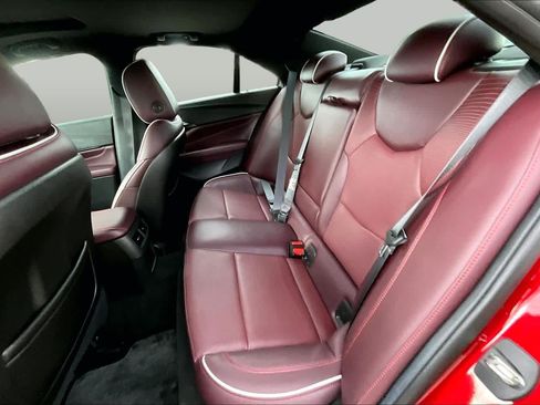 Used 2022 Cadillac CT4 V w/ Technology Package RWD image 21