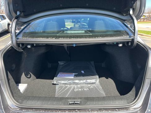 New 2026 Nissan Sentra SV w/ SV Convenience Package FWD image 32