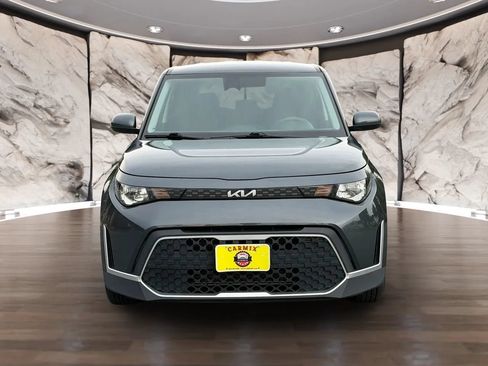 Used 2023 Kia Soul LX w/ Option Group 015 FWD image 2