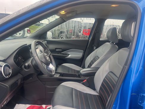 Used 2023 Nissan Kicks SR w/ SR Premium Package image 10