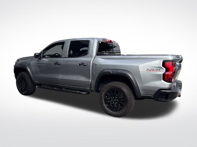 Used 2025 Chevrolet Colorado Trail Boss AWD/4WD image 3