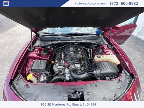 Used 2018 Dodge Charger R/T w/ Navigation & Travel Group RWD image 36