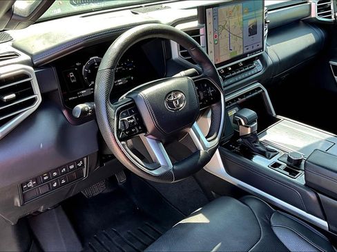 Used 2023 Toyota Tundra Platinum image 18