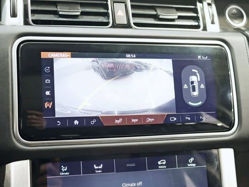 Used 2021 Land Rover Range Rover Autobiography image 21