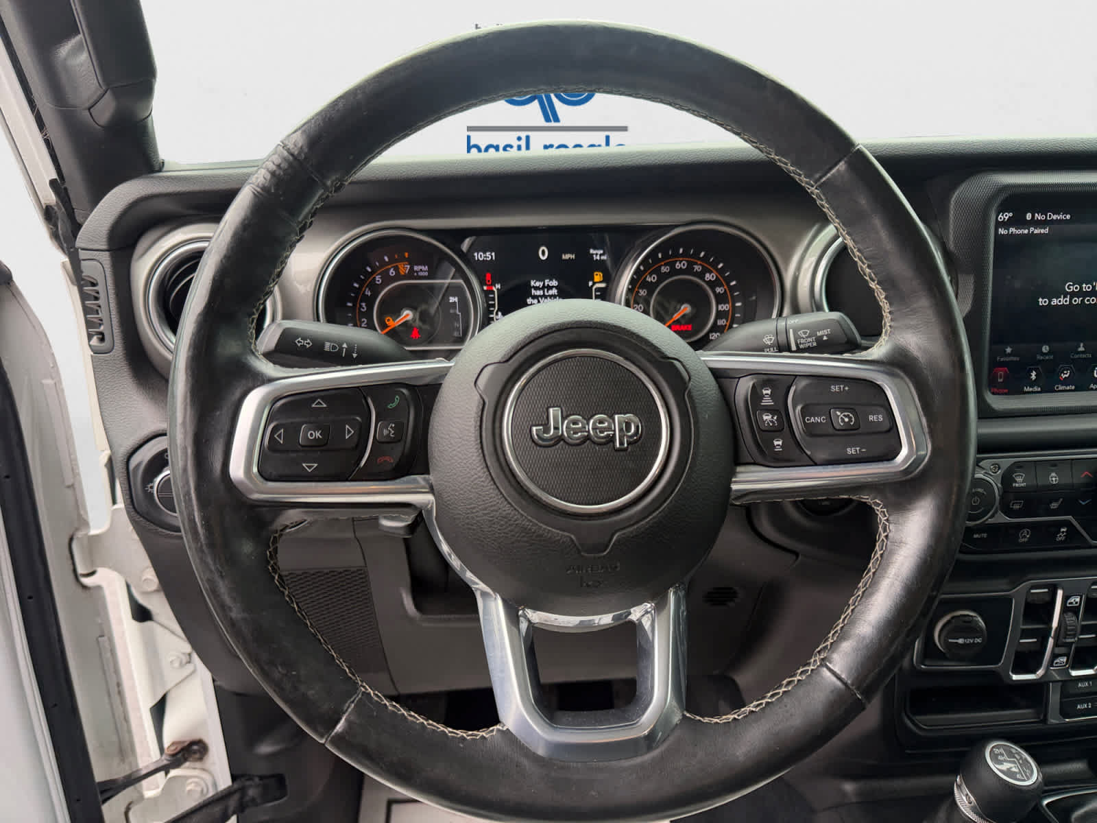 Used 2020 Jeep Gladiator Overland AWD/4WD image 15