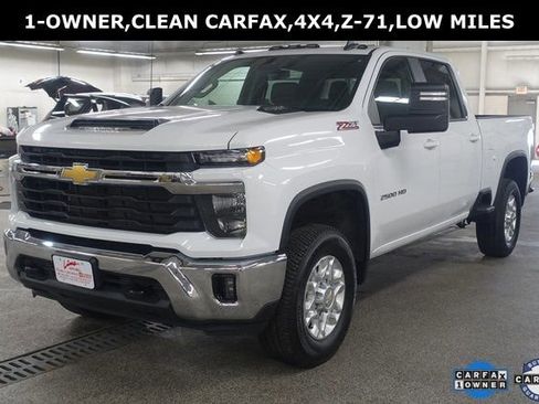 Used 2024 Chevrolet Silverado 2500 LT image 3