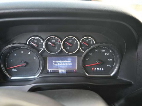 Used 2022 Chevrolet Silverado 2500 LT w/ Convenience Package image 18